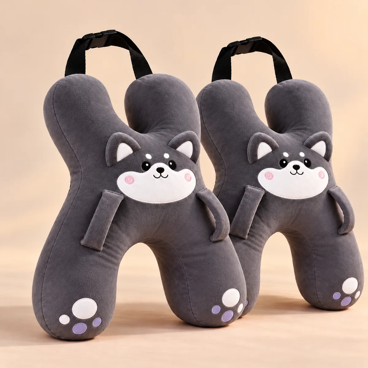 Deux coussins câlins Husky gris